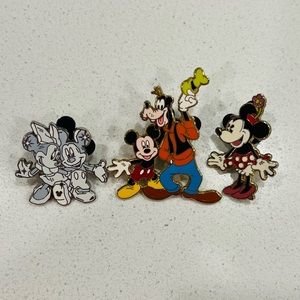 Disney trading pins